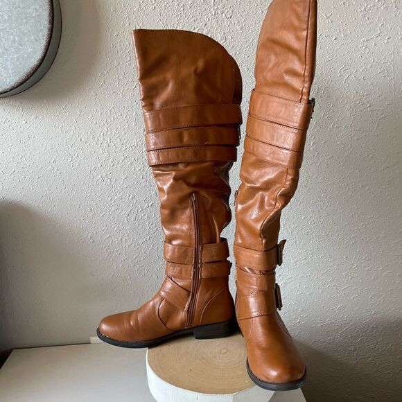 Bamboo Chestnut Brown Knee High Faux Leather Freda Boots Size 7 EUC - Picture 1 of 12